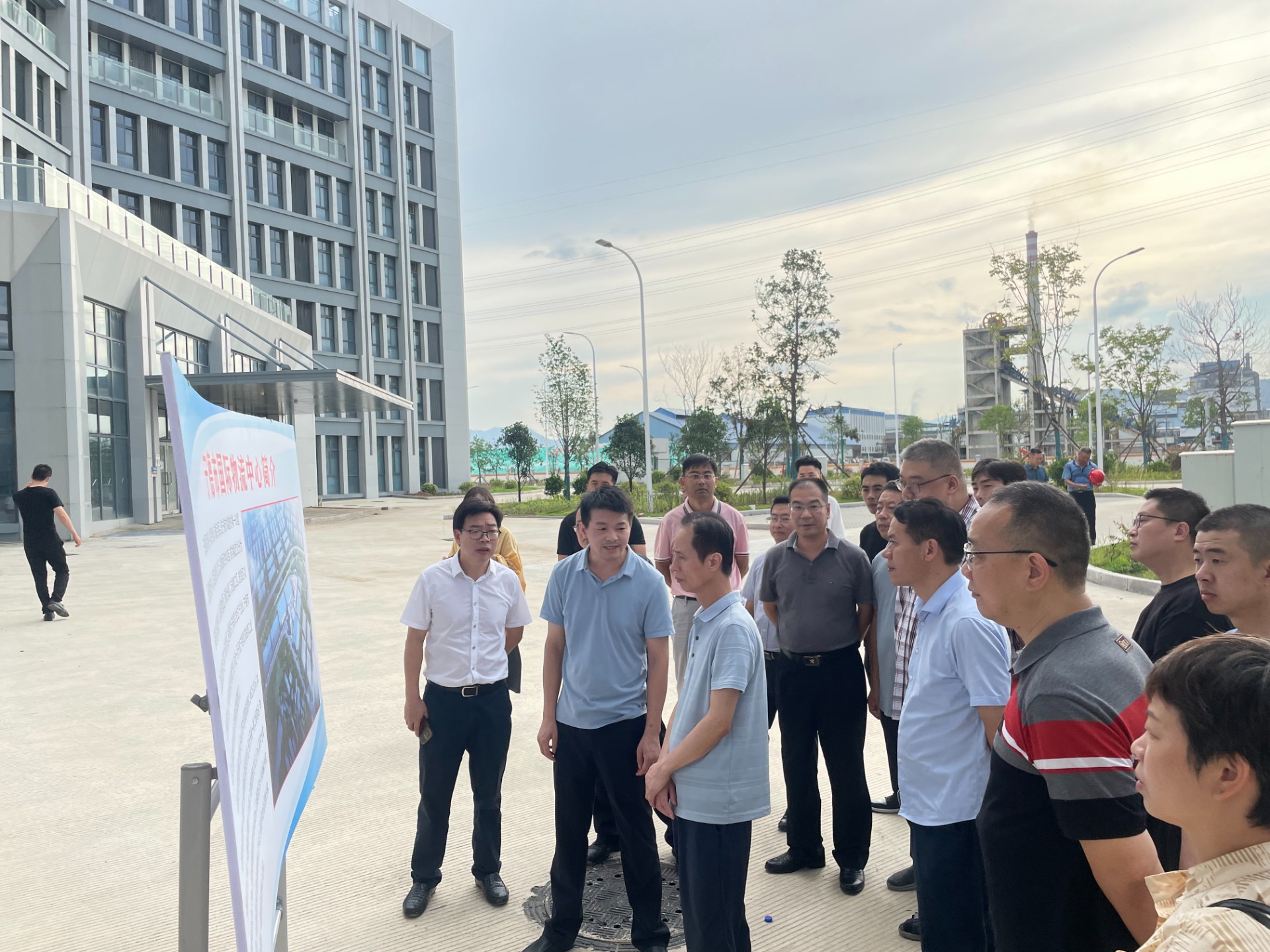 1693530466303568.jpg 1693530466303568.jpg