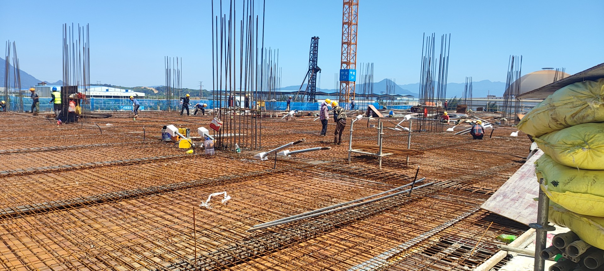 1717382671288530.jpg 寧德市水陸聯(lián)運(yùn)中心項(xiàng)目施工照片.jpg