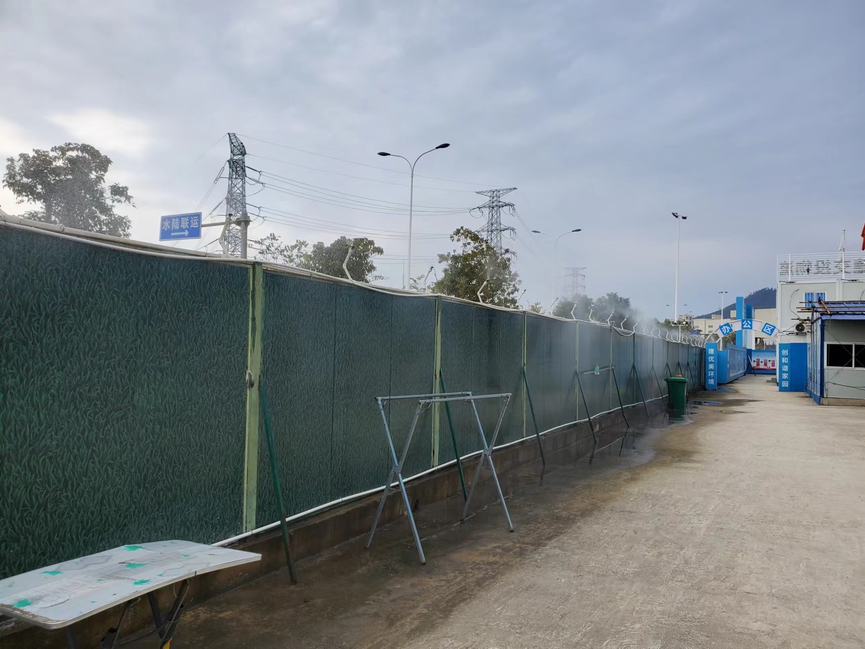 堅(jiān)守一線“戰(zhàn)高溫” 項(xiàng)目建設(shè)有“涼策”，王俊宇拍攝3.jpg